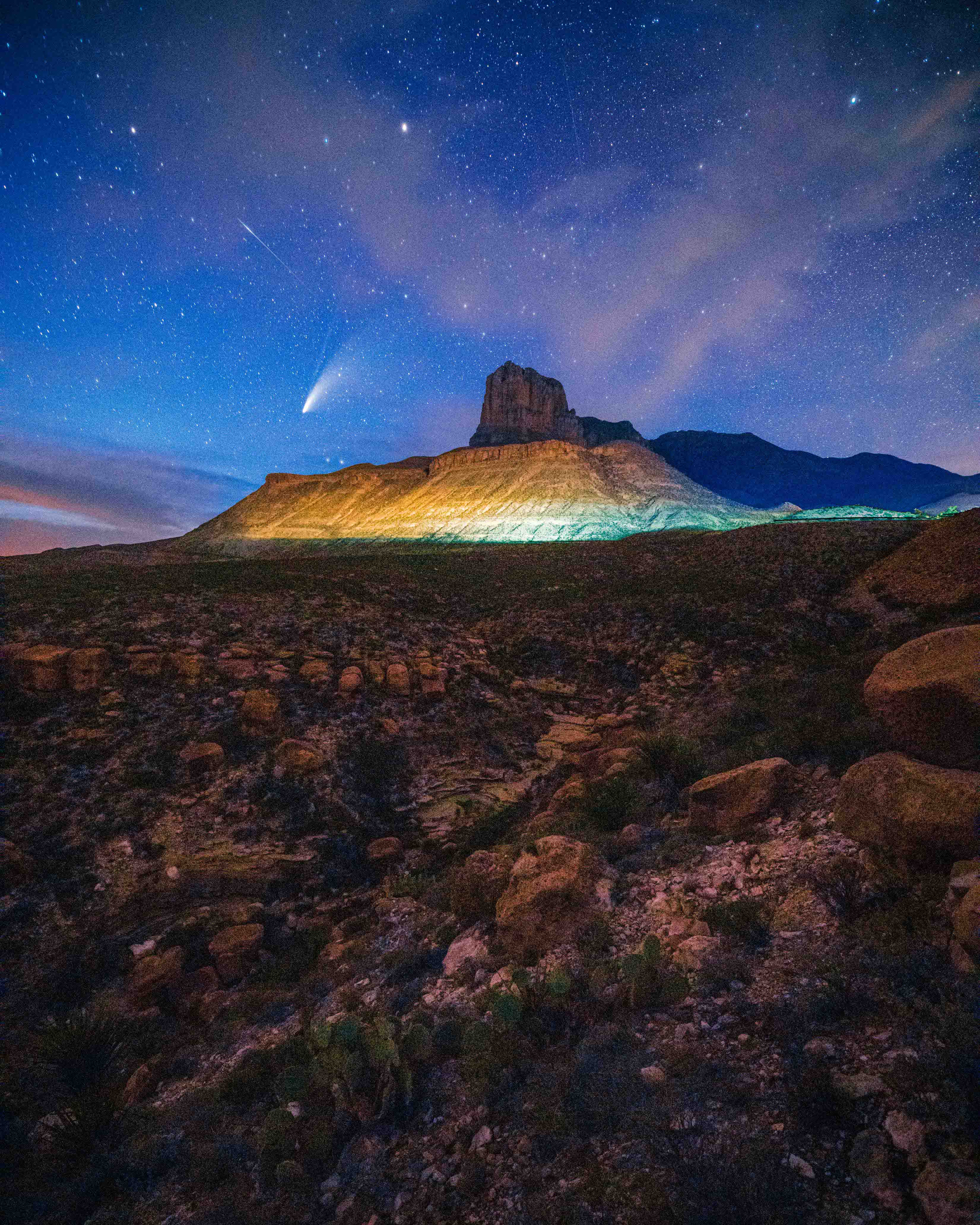 NEOWISE,-Meteor,-and-El-Capitan._jacob_hansen.jpeg