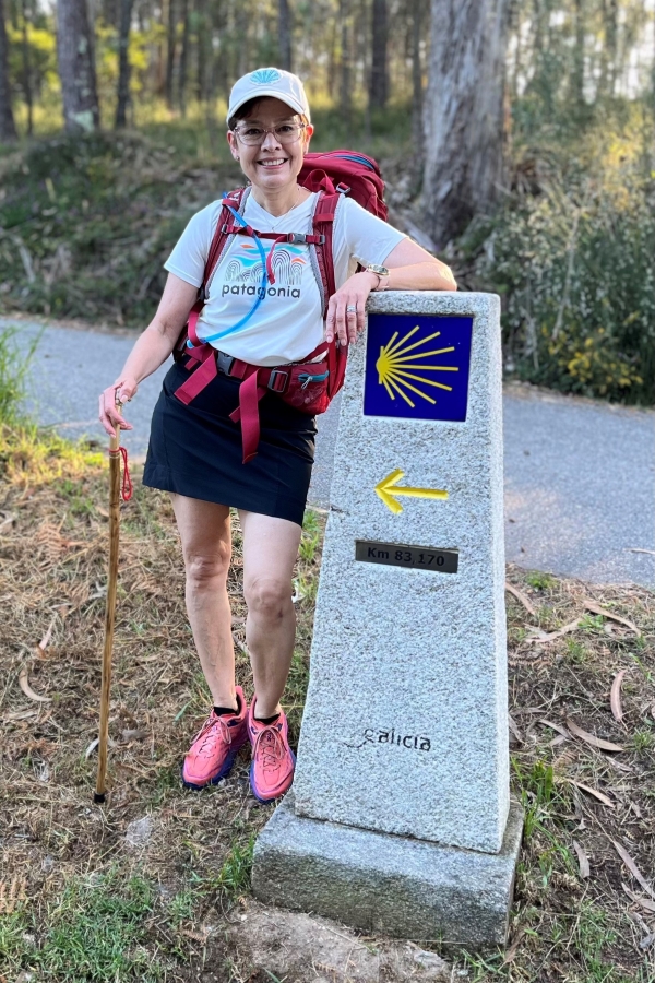 Anadeli Bencomo hiking
