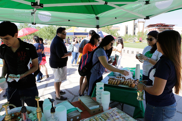 UTEP students during the first day of class. 