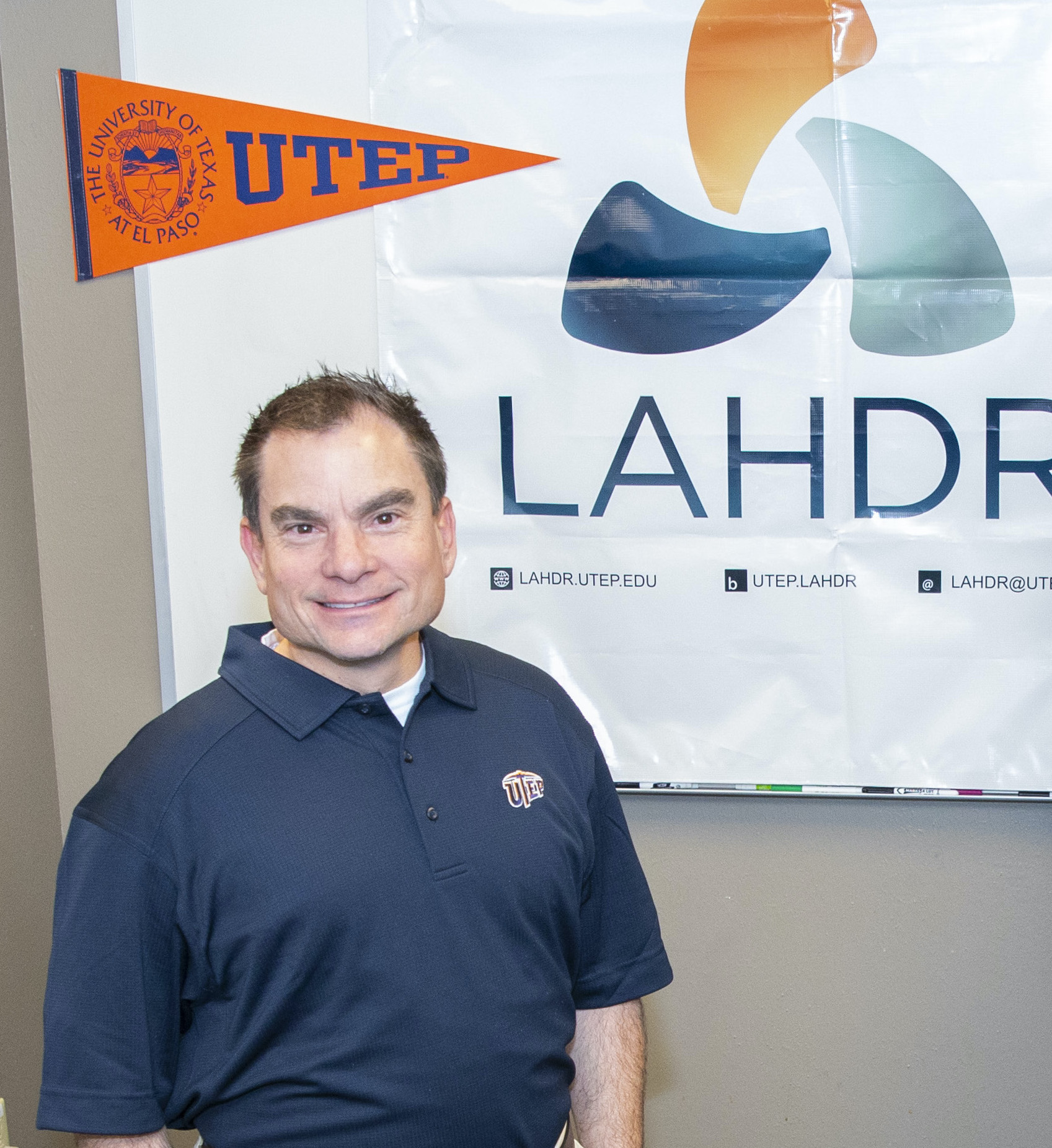 A cohort of faculty, staff and students who are part of UTEP’s Latino Alcohol and Health Disparities Research (LAHDR) and Training Center plan to launch a new self-funded research effort, called CAMBIOS, in April 2020 that will focus on successful changes among heavy drinkers that may include abstinence. They are led by Craig Field, Ph.D., professor of psychology. Photo: Ivan Pierre Aguirre / UTEP Communications 